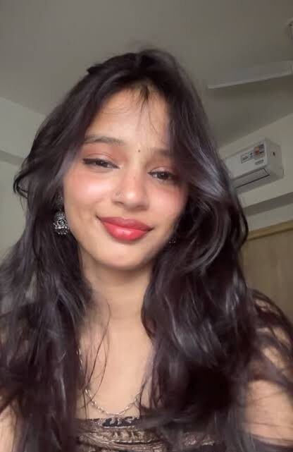 Liya Sharma Biography: Age, Height, Net Worth, Parents, Boyfriend, College, Instagram