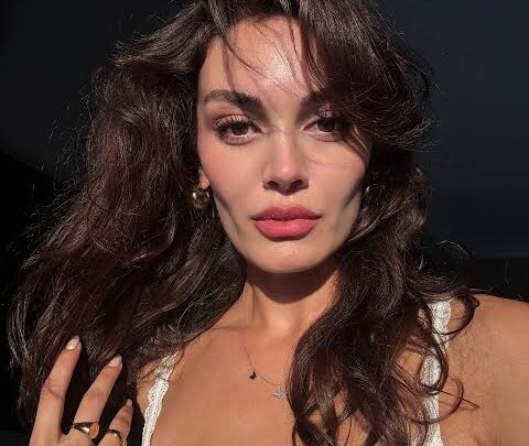 Belgin Şimşek Biography: Age, Height, Boyfriend, Parents, Net Worth, TV Series, Instagram