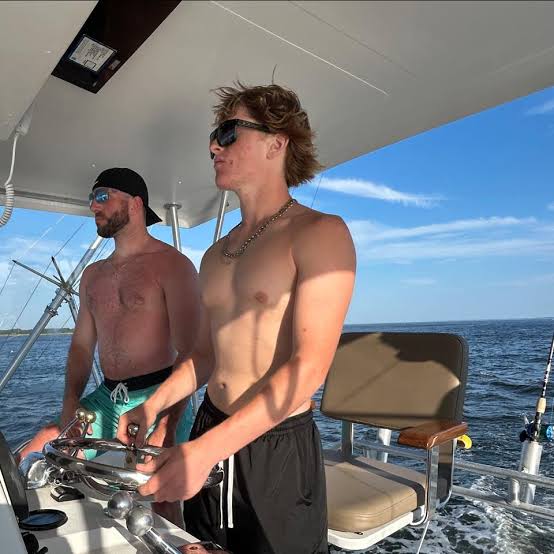 Russell Kieslich IV Bio: Age, Height, Net Worth, Parents, Girlfriend, Football, Wrestling, Instagram