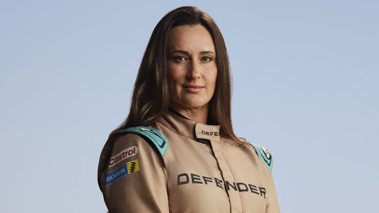 Sara Price Biography: Age, Boyfriend, Height, Net Worth, Parents, Career, Dakar Rally, Movies