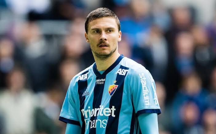Erik Berg Biography: Age, Wife, Kids, Parents, Brother, Height, Net Worth, Clubs, Stats