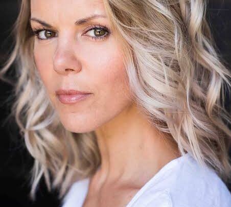 Sarah-Jane Potts Biography: Husband, Age, Son, Height, Net Worth, Parents, Brother, Movies & TV Shows