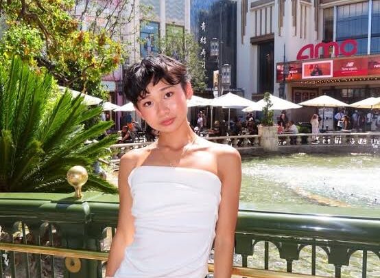 Tinglun Su Biography: Age, Height, Ethnicity, Net Worth, TikTok, Instagram, Boyfriend, Career