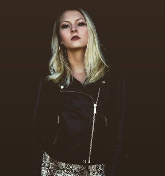 Jess Taylor Biography: Age, Boyfriend, Height, Parents, Sister, Net Worth, Songs, Country Music