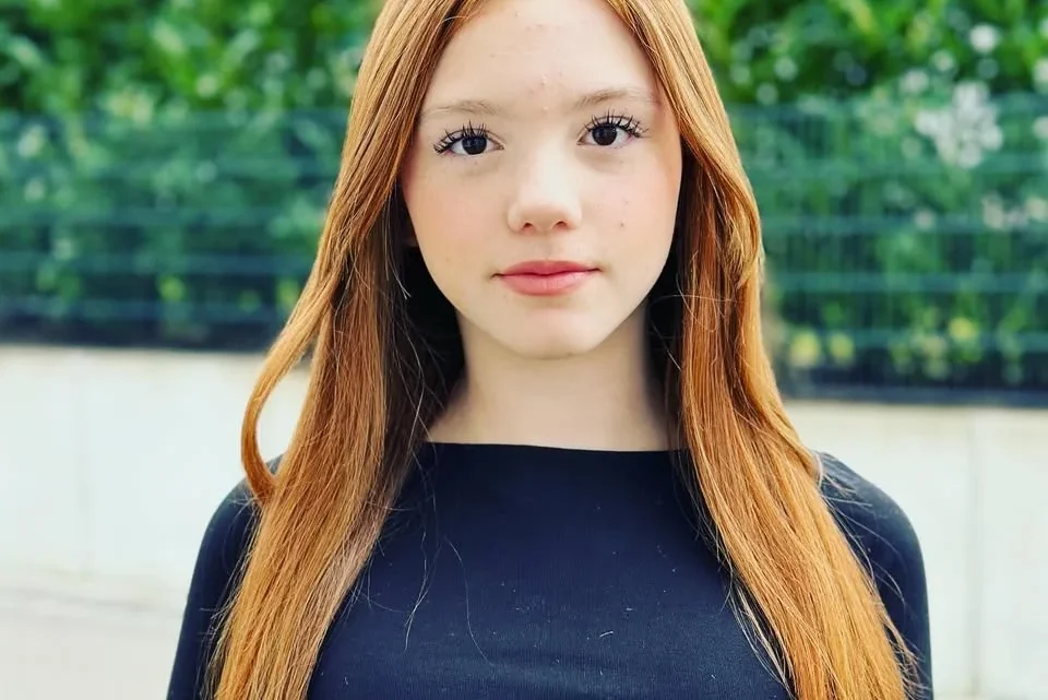 Emilia Macula Biography: Age, Height, Net Worth, Parents, Twin Sister, Twins on Ice, Instagram, Boyfriend