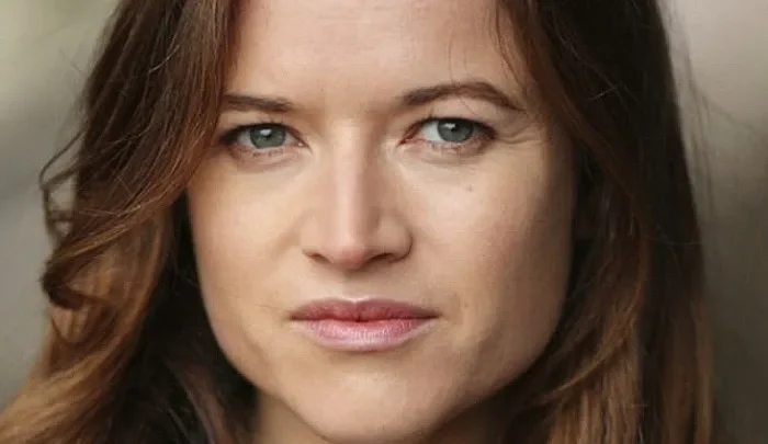 Joanne King Biography: Age, Husband, Siblings, Net Worth, Parents, Height, Movies & TV Shows