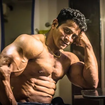 Suhas Khamkar - Biography