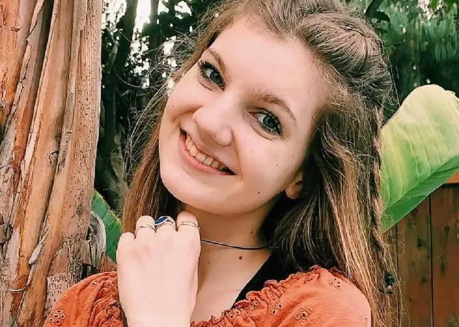 Maggie Match Up Biography: Age, Height, Net Worth, Siblings, Parents, Brothers, Boyfriend, YouTube