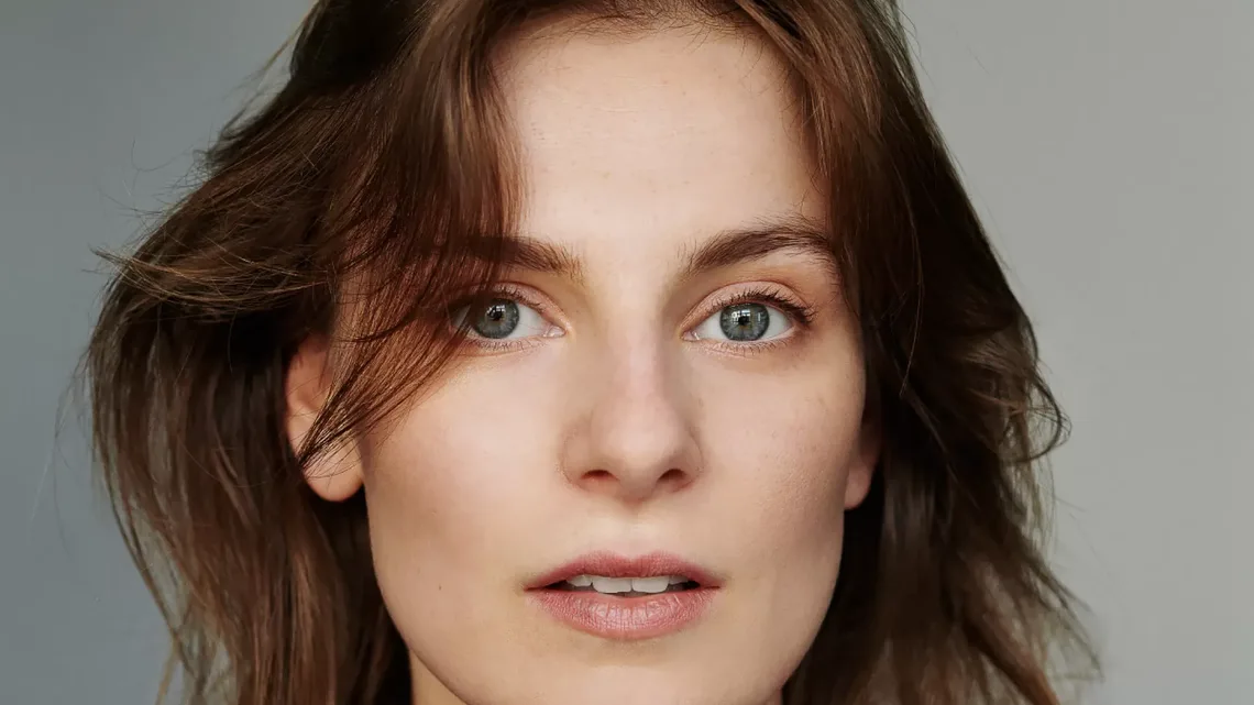 Marie Julie Bretschneider Biography: Height, Net Worth, Husband, Age, Movies, Ethnicity, Instagram
