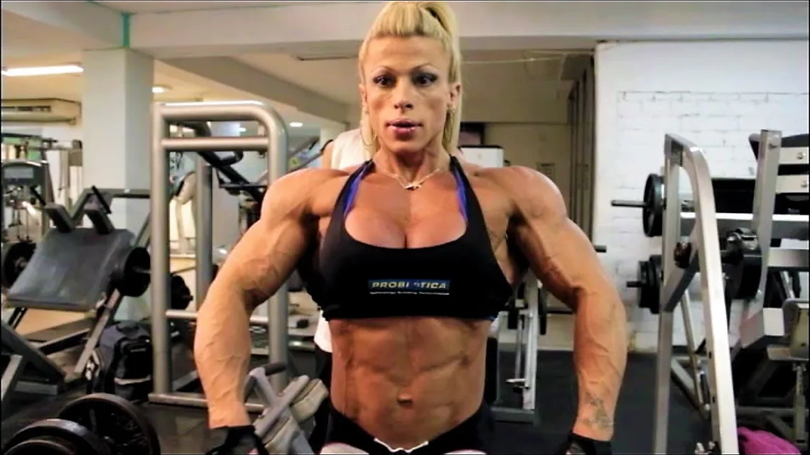 Anne Freitas Biography: Weight, Net Worth, Husband, Age, Parents, YouTube, Wikipedia, Awards