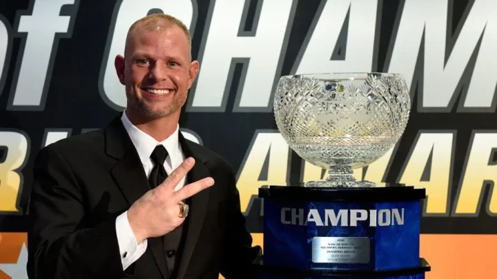 Burt Myers Biography: Age, Wife, Child, Parents, Brother, Height, Net Worth, Championships, Career