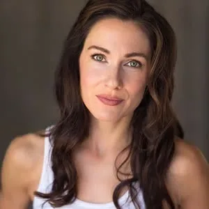 Erin Beute Biography: Fiancé, Age, Height, Net Worth, Awards, Parents, Family, Instagram, Movies & TV Shows