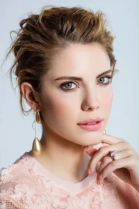 Melina Ozturk - Biography