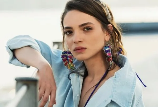 Sifanur Gül Biography: Movies, Age, Net Worth, Boyfriend, Instagram, Height,