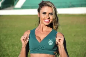 Viviane Carlstrom Biography: Age, Awards, Instagram, Net Worth, Family, Height, Parents