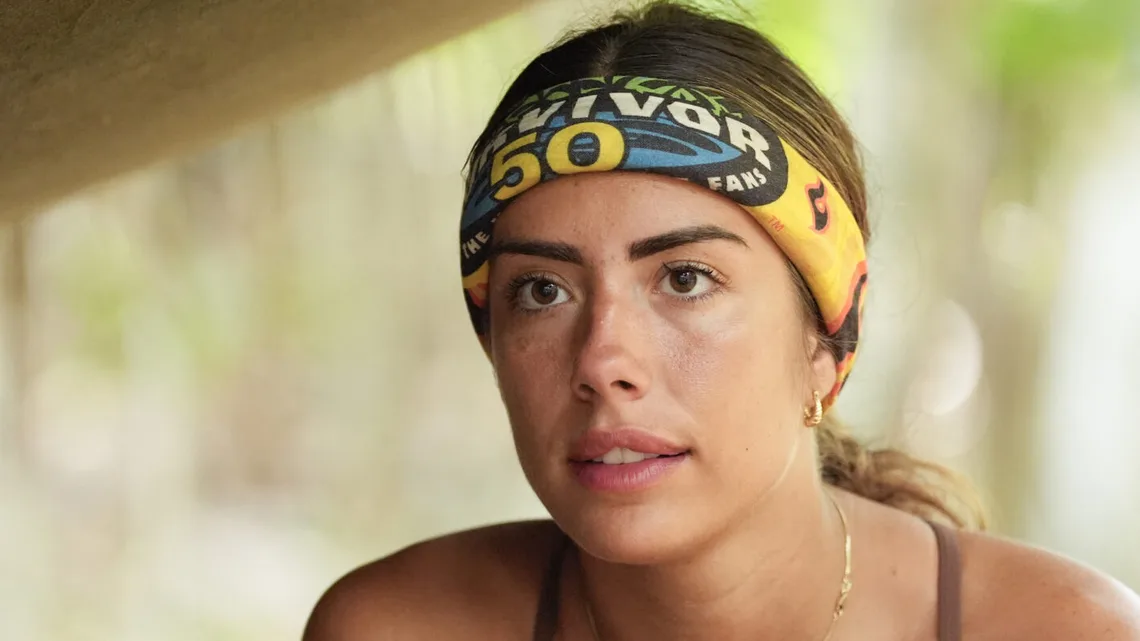 Dee Valladares Biography: Ethnicity, Height, Parents, Age, Siblings, Awards, Net Worth, Films