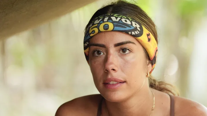 Dee Valladares Biography: Ethnicity, Height, Parents, Age, Siblings, Awards, Net Worth, Films