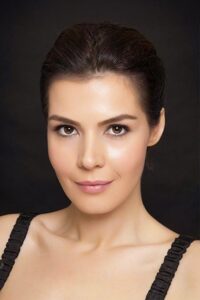 Hatice Şendil - Biography