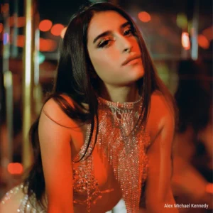 Gia Woods - Biography