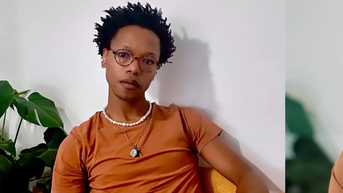 Nakhane Biography: Books, EPs, Singes, Awards, Girlfriend, Height, Ethnicity, Age, Net Worth, Siblings, Parents Nakhane Biography: Books, EPs, Singes, Awards, Girlfriend, Height, Ethnicity, Age, Net Worth, Siblings, Parents